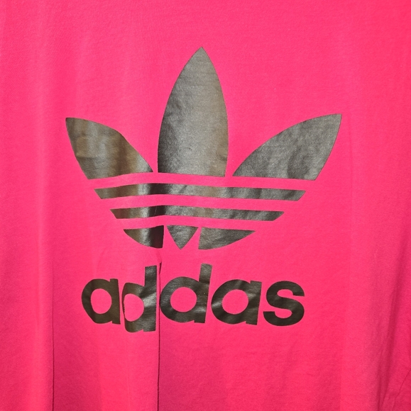 Adidas Pink T-Shirt with Black Logo - Picture 5 of 5